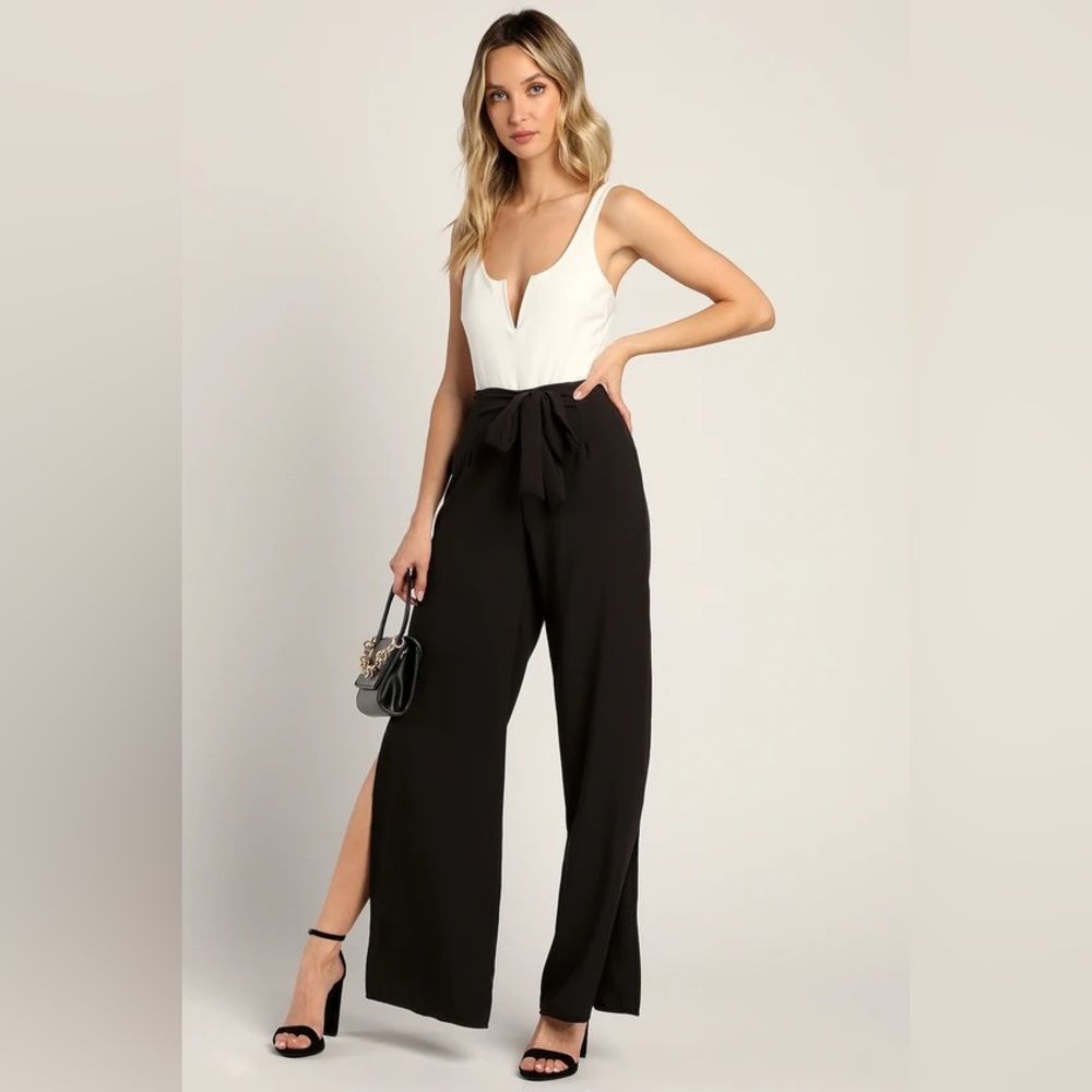 LULU’S Going Places Black Wide-Leg Pants Size Small